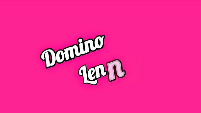 Брюнетка с пирсингом трахается в ванной