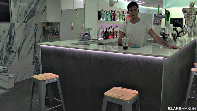 Raw Cocks In The Bathhouse - Austin Ponce, Jamie Kelvin &amp; Roy West
