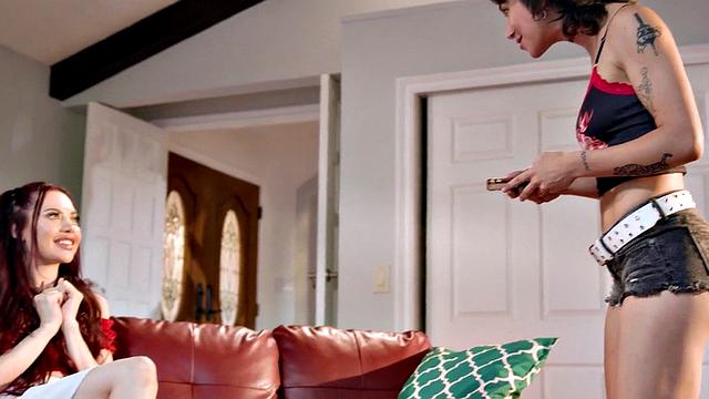 College darlings scissoring hairy pussy after class