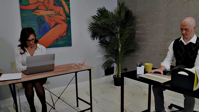 Office MILF pounded by boss