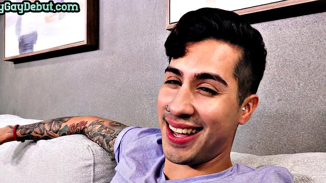 Amateur Black stud fucked by inked top till cumshot