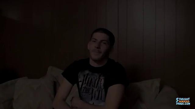 Straight Dude Daniel Gets Down and Dirty - Daniel Delong