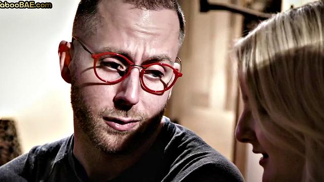 Busty babe got pussyrammed and cum in mouth in 3some