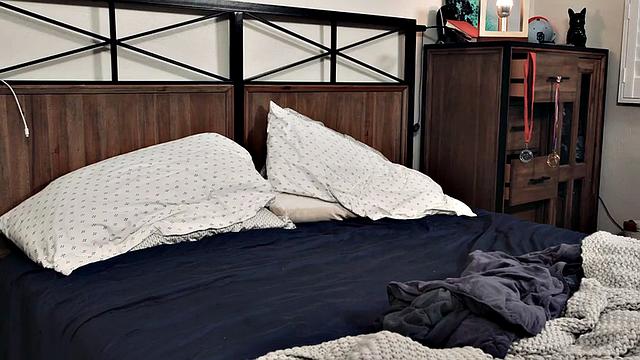 Skinny kinky twink barebacked by stepbro until cumshot