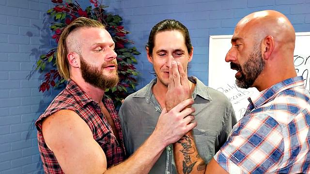 Fisting loving stud assfisted in 3some by daddies