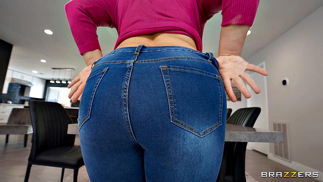 My Girlfriend's Mom Is Just Like Me