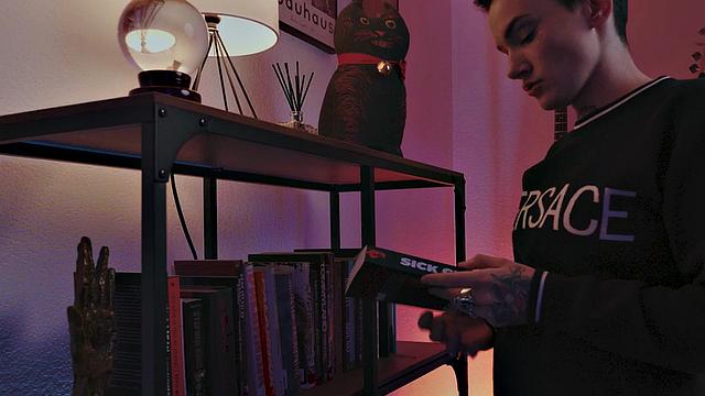 Big ass tattooed lesbians pussylicking in couple