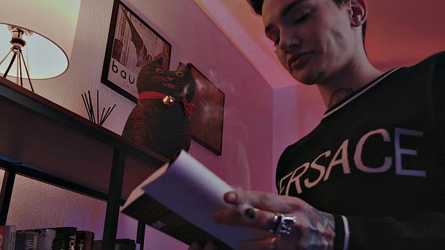 Big ass tattooed lesbians pussylicking in couple