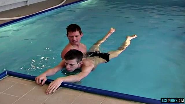 Two guys skip the pool workout and go straight for the bareback fun
