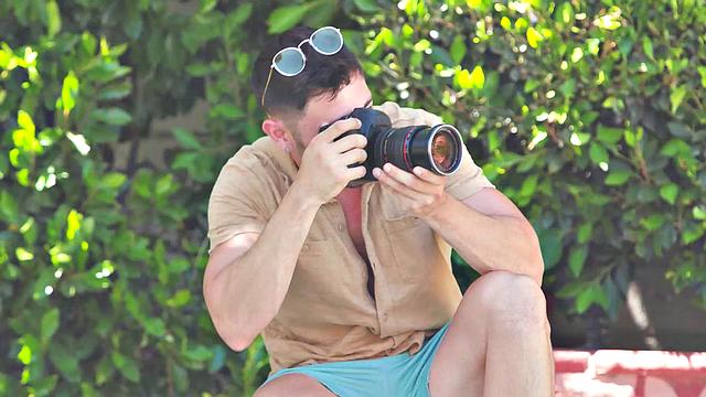 Horny Photographer Rails Beefy Stud At Sex Positive Resort - Nico Coopa, Kyle Fletcher