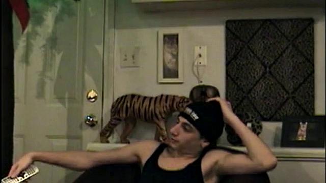 корю быстро отсосал парень