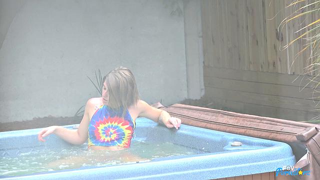 Masturbating Riley Shae Turns To POV Fucking