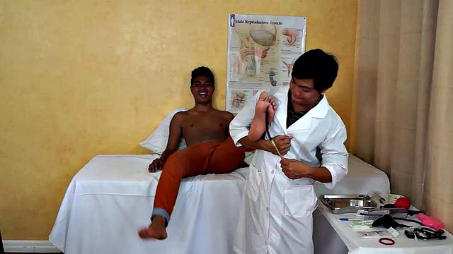 Gorgeous Josh comes in to Dr. Tickle's office for his annual checkup. Doctor Tickle and Vahn put Josh through a complete tickle treatment which includes therapeutic foot tickling with feathers and fingers.