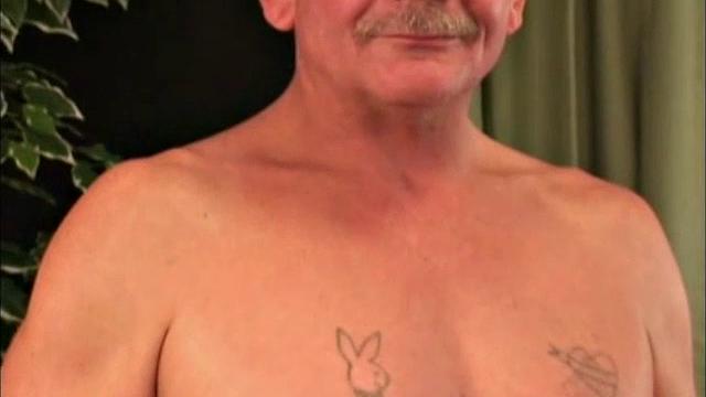 This muscular guy doesn't do much for me. We were introduced by someone who was really trying to be helpful. So, even though I wasn't interested, here he is. Daniel is 42 years old, and earns his living as a plumber.