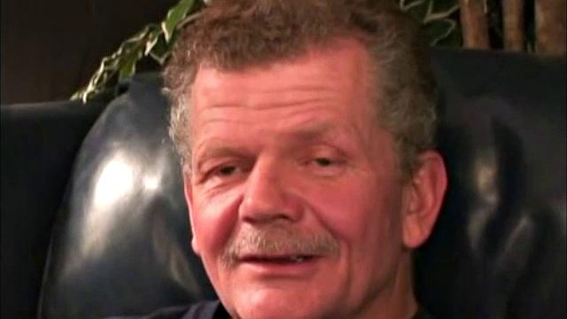 This muscular guy doesn't do much for me. We were introduced by someone who was really trying to be helpful. So, even though I wasn't interested, here he is. Daniel is 42 years old, and earns his living as a plumber.