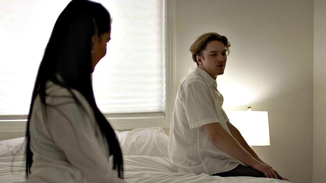 Cocksucking stepmom lets stepson fuck her haircunt