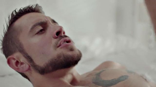 Black gay fucks white stud in tight anal hole