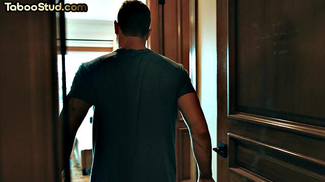 21yo muscled stud fucked in bedroom