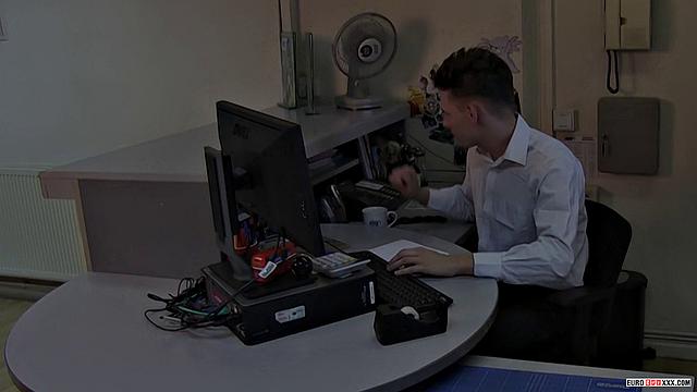 Very Unprofessional Guys! - Joey Costello, Oscar Roberts &amp;amp; Jordan Davies