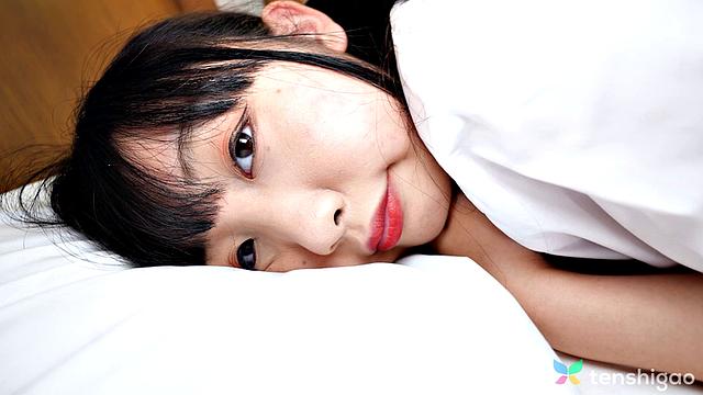 Eighteen year old Hot and Sexy Japanese Miss Rin Nanba