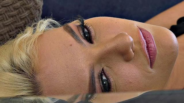 Big Tits Blonde Kenna James Gets Caught Watching Step Brothers Pork And Gets Pussy Licked