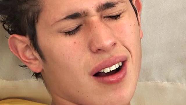 Juan Carlos and Jesid