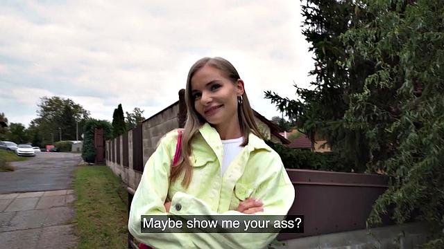 21yo public lady loves pussy fucking by big dick