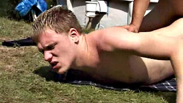Real vintage deepthroating outdoor