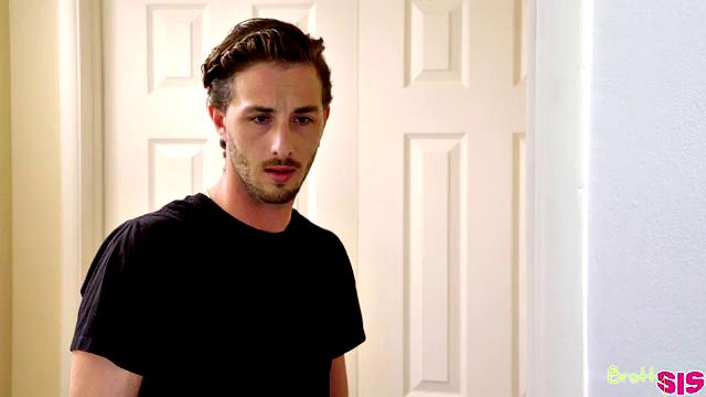 Sharing My Step Sister's Friend - S10:E5