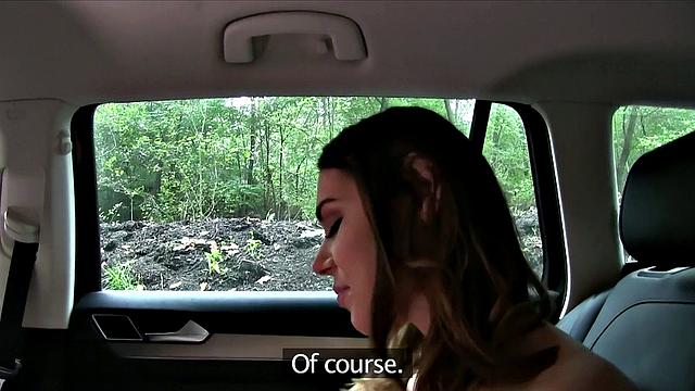 дал денег за маршрут, а потом вложил сперму в её гладкую киску