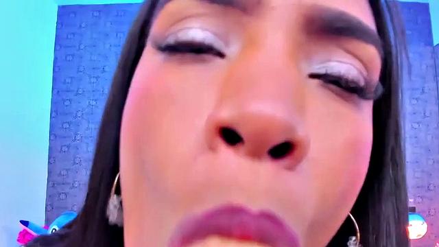 Exotic deepthroat and pussy fuck