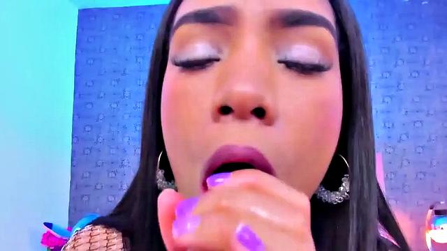 Exotic deepthroat and pussy fuck