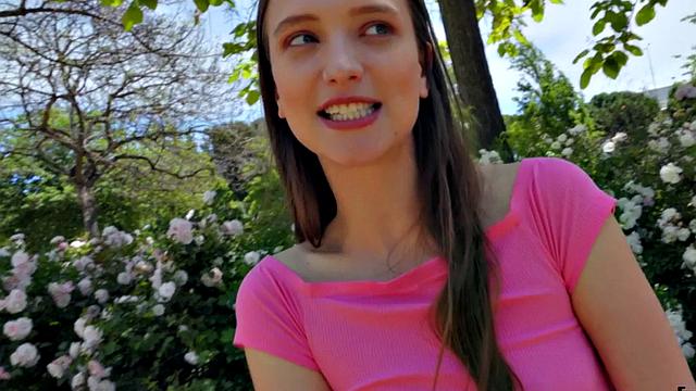 Watch this kinky teenie get her tight ass pounded in reverse cowgirl while wearing a t-shirt and sneakers outdoors