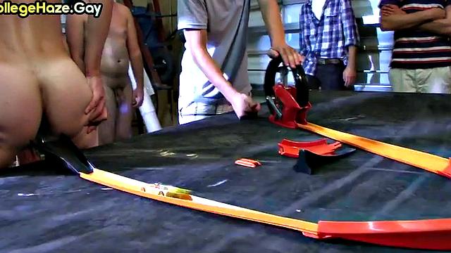 Real stud analpounded for frat after receiving rimjob