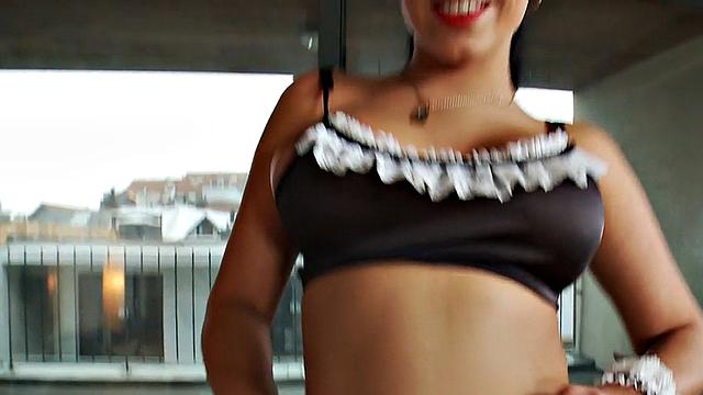 IR amateur anal maid fucked by lucky dude