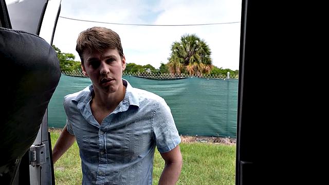 Real straight guy picked up to fuck in van till facial