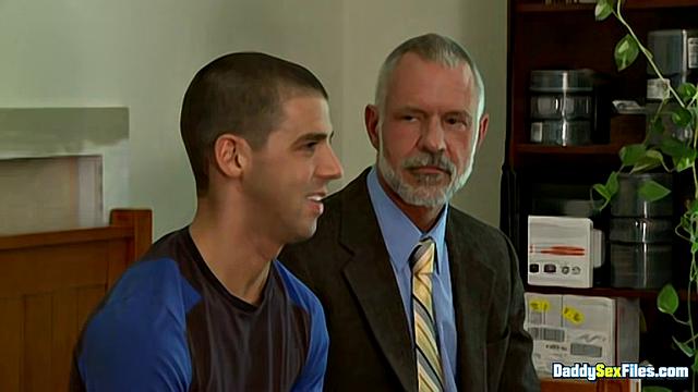 Hung Student Has A Problem - Allen Silver, Dale Cooper & Tommy Deluca