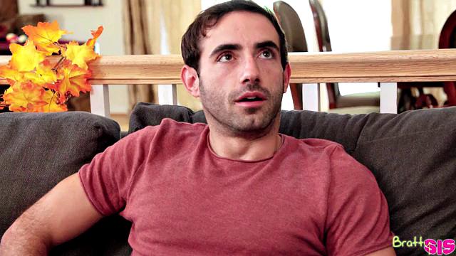 Thanksgiving Day Sex With Pilgrims And Pussies - S11:E12