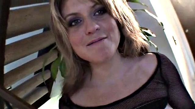 Busty MILF fingering her wet pussy