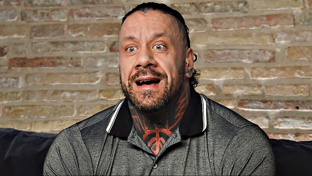 Rock-hard dark-haired ravaged by tattooed beau in hot, mischievous session of HD hump - XXX!