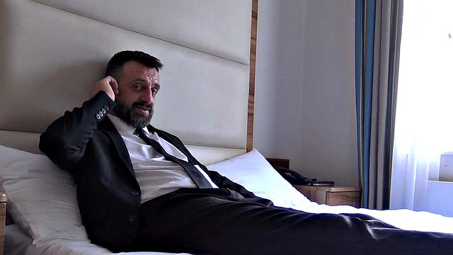 SSubSlut: Curvy Gal Takes It Up The Arse This Time