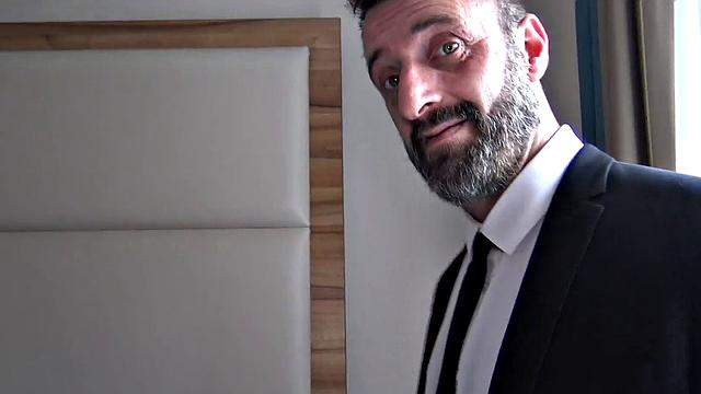 SSubSlut: Curvy Gal Takes It Up The Arse This Time