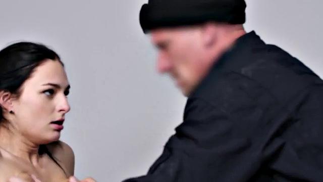 LAW4k. Girl going to steal car but caught and fucked by policemen