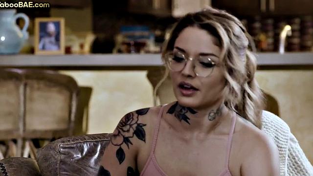 Inked 21yo babe bounces on lover's cock