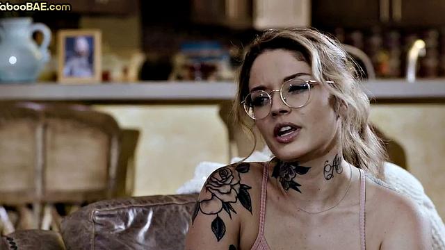 Inked 21yo babe bounces on lover's cock