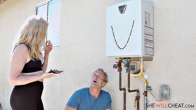 чарли форде выдает стриптиз и юмор лучше любого комика