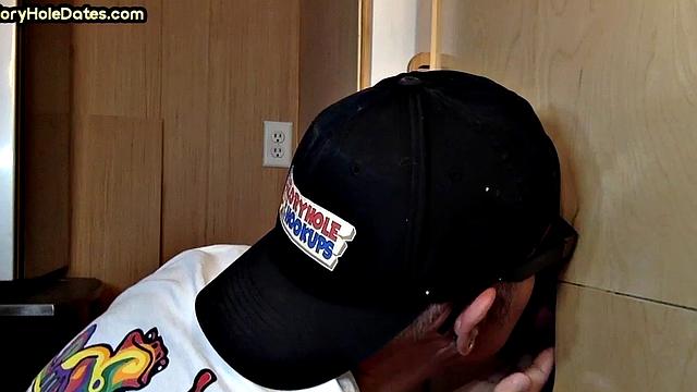 Cocksucking gloryhole DILF sucks rod in private action