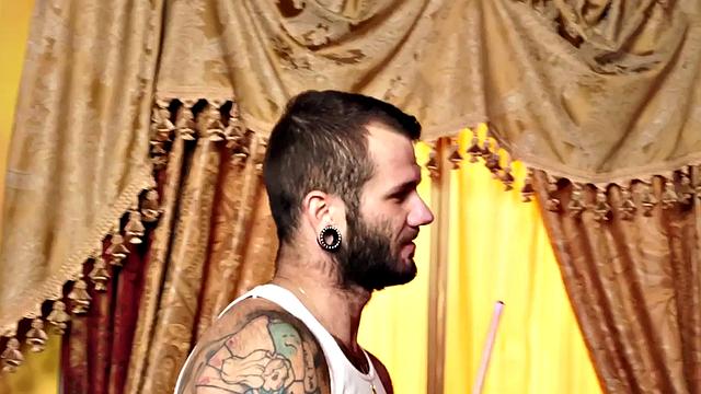 Ripped muscle barebacking on the pool table before creampie