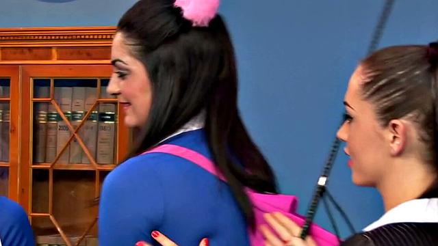 Court Hearing Turns into Group Sex