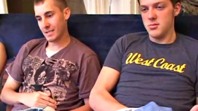 Кейси Морган уговаривает Кифера Фокса и Ганнера Рейнса обменяться дрочкой и поцелуями